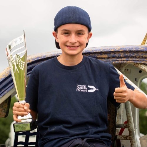 LEWIS WINS A CAR RE-SPRAY